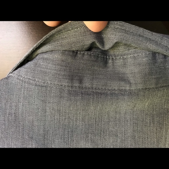 Nice button down - Picture 7 of 7